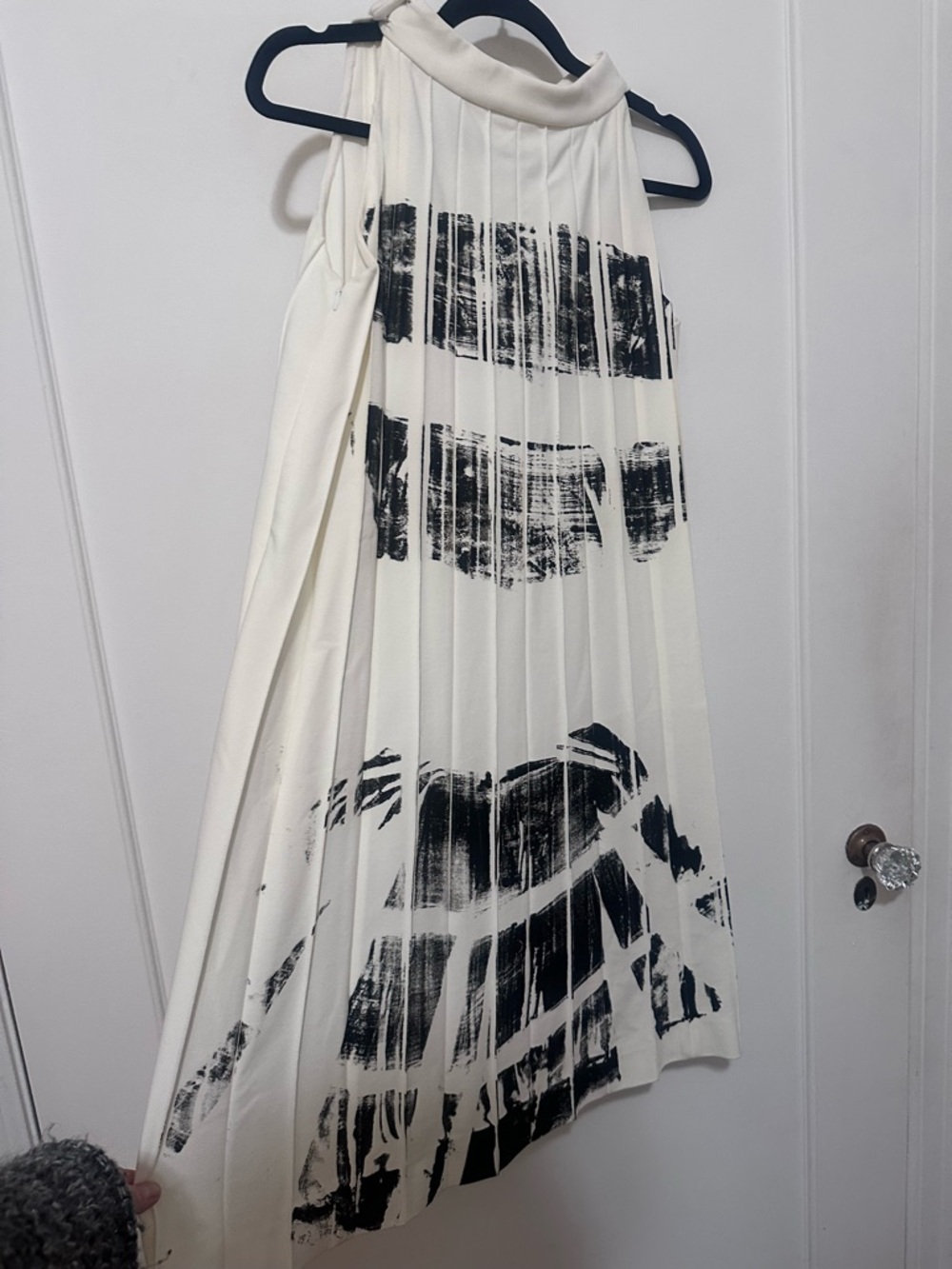 Maison Margiela NWT ivory/ paint print pleated sleeveless midi dress-40 (US 6) - Picture 7 of 16